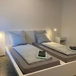 Hotel apartamentowy Uniaparts *