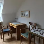Uniaparts *
