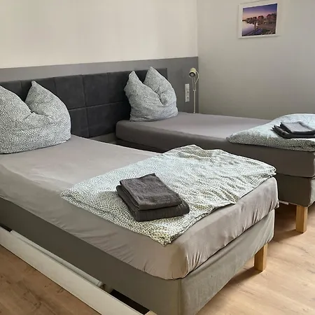 Uniaparts Aparthotel *