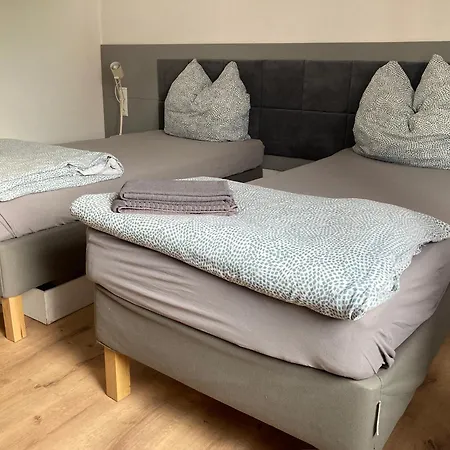 Uniaparts Hotel apartamentowy *